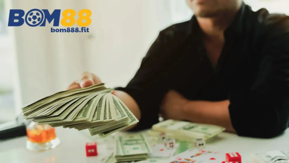 Nạp tiền Bom88 tối thiểu bao nhiêu? 2 Vì Sao Bom88 Lại Chọn Mức Nạp Tiền Tối Thiểu Như Vậy?